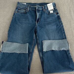 BNWT Gap mid rise 90s Loose Jeans in Deep Blue